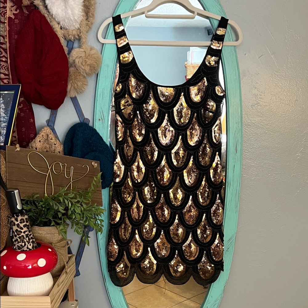 L'ATISTE Black and Gold Sequin Dress